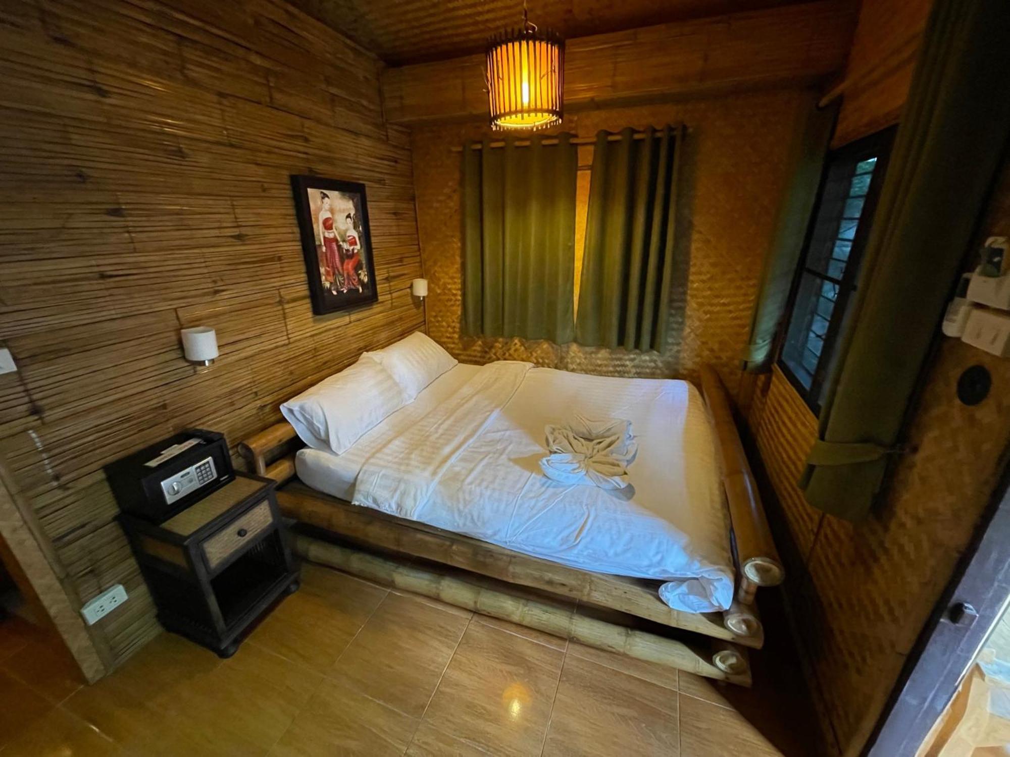 Boutique Hotel & Restaurant, Jaidee Bamboo Huts Chiang Mai Exterior foto