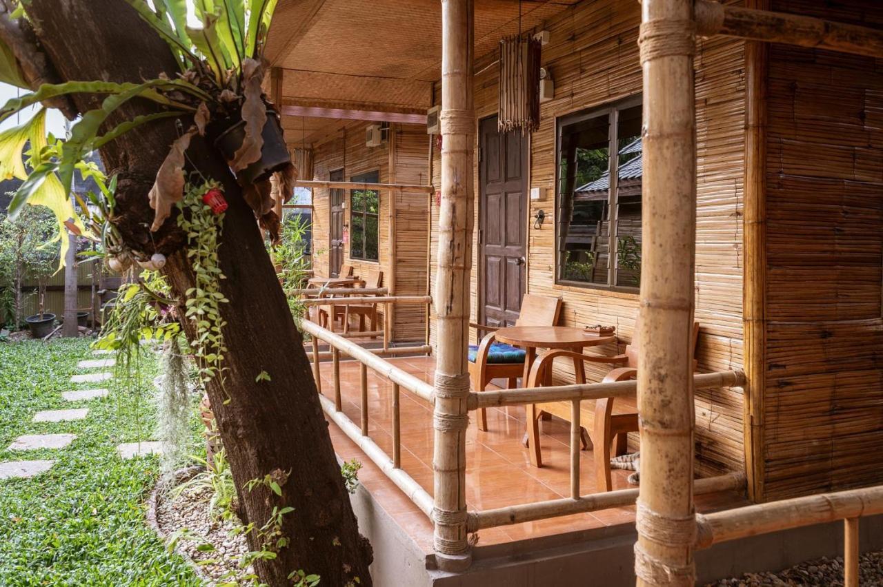 Boutique Hotel & Restaurant, Jaidee Bamboo Huts Chiang Mai Exterior foto